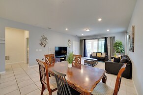 < 10 Mi to Disney: Prime Resort Villa w/ Pool