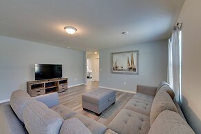 < 10 Mi to Disney: Prime Resort Villa w/ Pool