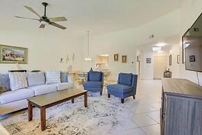 Lanai + Community Pool Access: Sarasota Oasis!