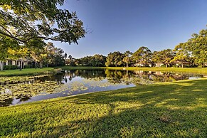 Lanai + Community Pool Access: Sarasota Oasis!