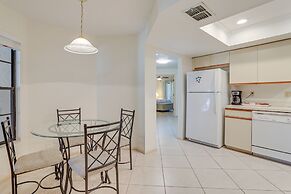 Lanai + Community Pool Access: Sarasota Oasis!