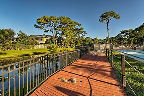 Lanai + Community Pool Access: Sarasota Oasis!