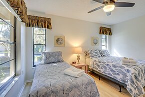 Lanai + Community Pool Access: Sarasota Oasis!