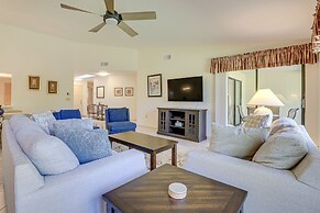 Lanai + Community Pool Access: Sarasota Oasis!