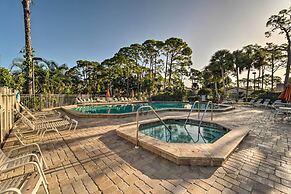 Lanai + Community Pool Access: Sarasota Oasis!