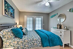 Seminole Townhome: Easy Access to Beaches!