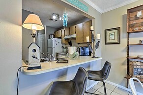 Seminole Townhome: Easy Access to Beaches!