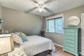 Seminole Townhome: Easy Access to Beaches!
