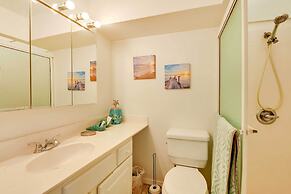 Sunny Florida Condo: 4 Mi to Gulf Islands Seashore