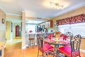 Sleek Pensacola Beach Condo: Patio, Walk to Beach