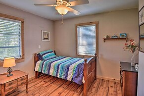 St Johns River Canal Home w/ Grill!