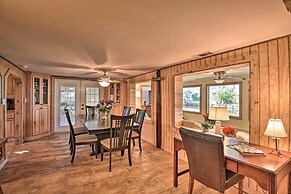 St Johns River Canal Home w/ Grill!