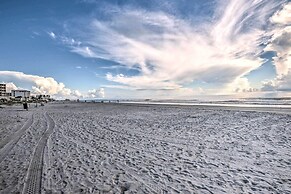 Beachfront Studio w/ Community Indoor Pool!