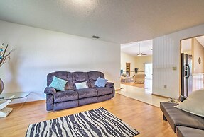 Spring Hill Home w/ Pool ~ 1 Mi to Weeki Wachee