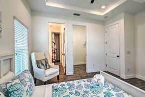 Family-friendly Tampa Home < 3 Mi to Ocean!