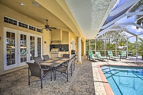 3 Mi to Downtown Cape Coral: Canal-front Villa