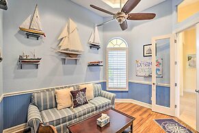 3 Mi to Downtown Cape Coral: Canal-front Villa