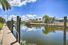 3 Mi to Downtown Cape Coral: Canal-front Villa