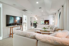 Chic Getaway in Desirable South Tampa District!