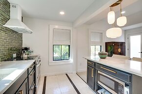 Chic Getaway in Desirable South Tampa District!