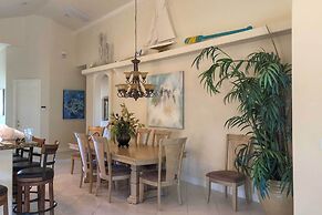 Superb Naples Home w/ Den & Private Saltwater Pool