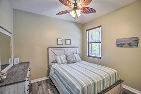 Pool & Lanai: Centrally Located Cape Coral Home