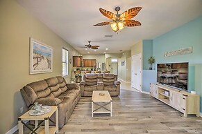 Pool & Lanai: Centrally Located Cape Coral Home