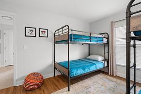 Davenport Vacation Home w/ Pool, Spa & Game Room!