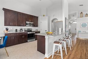 Davenport Vacation Home w/ Pool, Spa & Game Room!