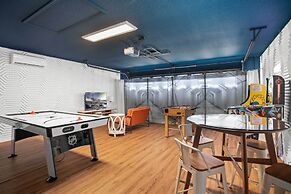 Davenport Vacation Home w/ Pool, Spa & Game Room!