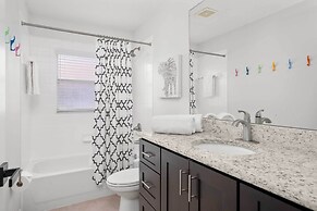 Davenport Vacation Home w/ Pool, Spa & Game Room!
