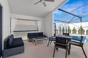 Davenport Vacation Home w/ Pool, Spa & Game Room!