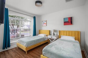 Davenport Vacation Home w/ Pool, Spa & Game Room!