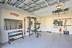 Sun-seekers Getaway: Lavish Cape Coral Villa