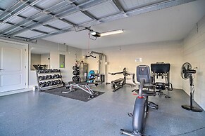 Upscale Florida Townhome - 1/2 Mi to Beach!