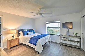 Updated Ormond Beach Condo: Relax & Explore!