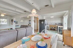 Waterfront Panacea Vacation Rental w/ Dock!