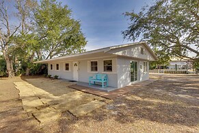 Waterfront Panacea Vacation Rental w/ Dock!