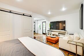 South Tampa Studio in Desirable Historic District!