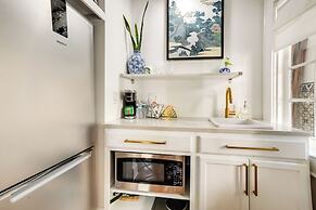 South Tampa Studio in Desirable Historic District!