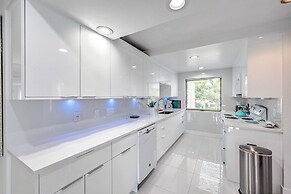 Waterfront Marco Island House With Shared Dock!