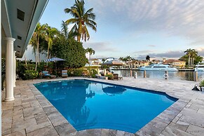 Waterfront Fort Lauderdale House w/ Heated Pool!