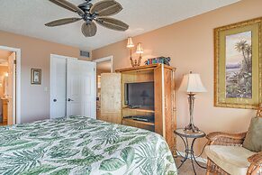 Waterfront Condo w/ Patio & Pool on Madeira Beach!