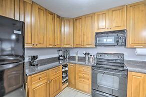 Tidy Tallahassee Townhome ~ 7 Mi to Downtown!