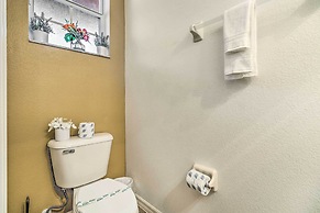 5 Mi to Disney World: Townhome w/ Balcony!