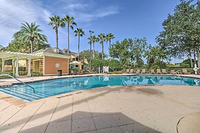 5 Mi to Disney World: Townhome w/ Balcony!