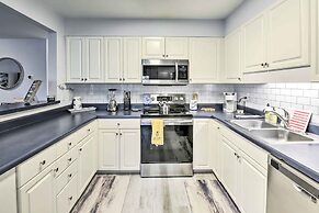 'tipsy Turtle' Condo w/ Patio & Harbor Access