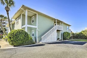 'tipsy Turtle' Condo w/ Patio & Harbor Access