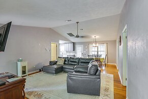 Waterfront Sopchoppy Hideaway w/ 2 Kayaks!