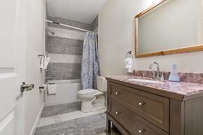 Stunning Condos Near French Quarter